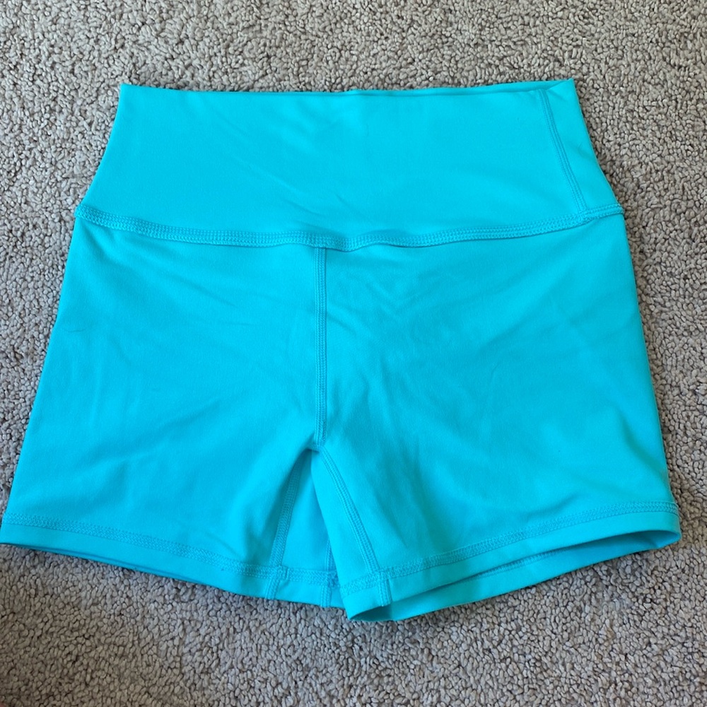 TilYouCollapse scrunch booty shorts